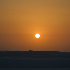 zonsondergang Lencois Maranhenses Brazilie